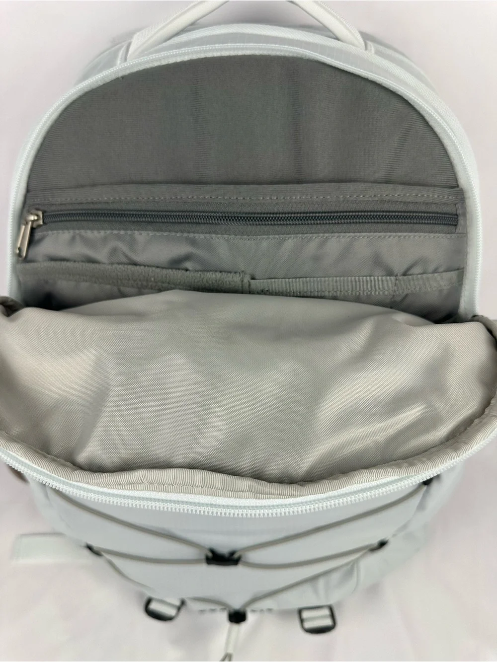 The North Face Borealis Backpack 28L Pearl Stone/Stone NWT
